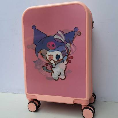 Deciji veliki kofer 3D nalepnica mod. 80 Kuromi roze